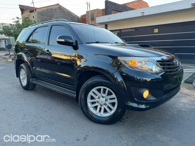 Toyota Fortuner 2012 - foto 8