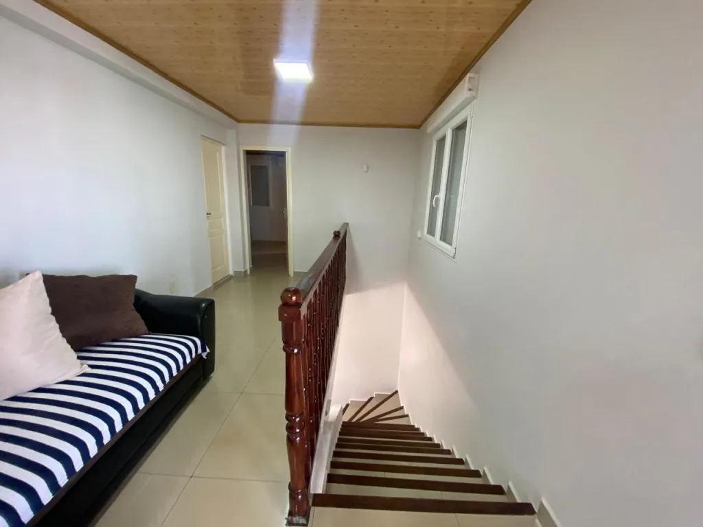 Casa Semi Amoblada al estilo Francés en Venta! — foto 3