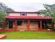 VENDO CASA AL LADO DEL ARROYO PIRIBEBUY