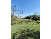 Campo de 2 Hectáreas con Laguna y Piscina Natural – Ideal para Inversión Turística