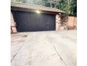 C271. VENDO CASA en Lambaré