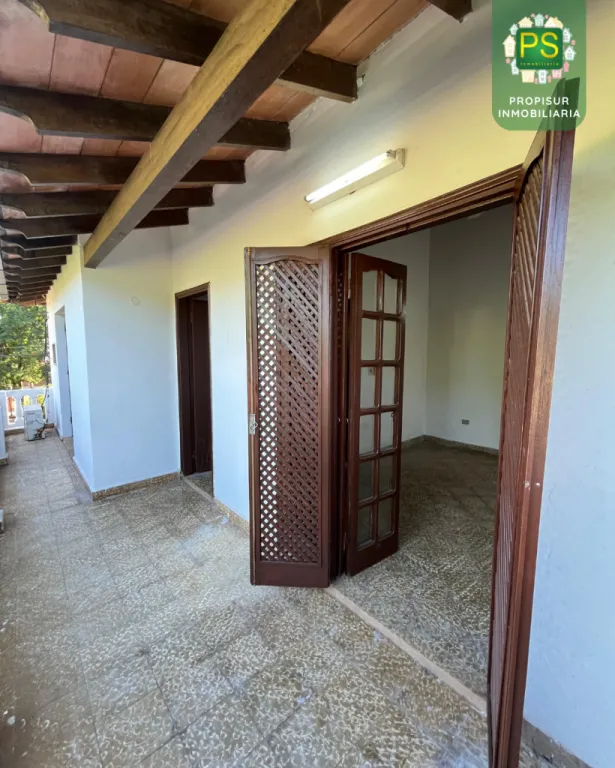 CASA CON SALÓN EN ALQUILER - LOS LAURELES ASUNCIÓN — foto 2