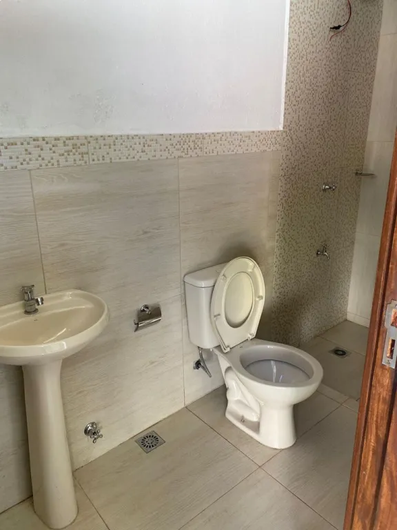 VENDO DUPLEX A ESTRENAR EN SAN LORENZO ZONA FIUNA COD 1222 — фото 2