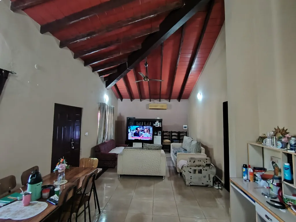 Vendo amplia Residencia en San Antonio — foto 3