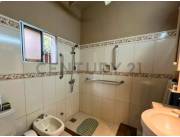 VENDO HERMOSA CASA EN EL BARRIO MBURUCUYÁ - ASUNCIÓN