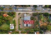 VENDO PASEO CON LOCALES COMERCIALES EN LAMBARE