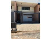 En venta triplex premium en Ykua Sati - Asunción !