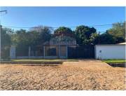 Casa-Venta-PY Central Luque Tte. Rose c/ Avda. Eugenio A. Garay BO. LAURELTY - LUQUE