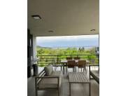 En alquiler departamento totalmente amoblado en el Edificio Insignia club