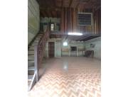 VENDO CASA QUINTA EN CAACUPE CON ACCESO DIRECTO AL ARROYO YTU