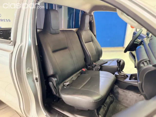 Toyota Hilux 2018 — foto 7