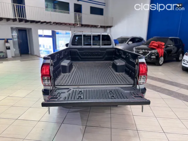 Toyota Hilux 2018 - foto 8