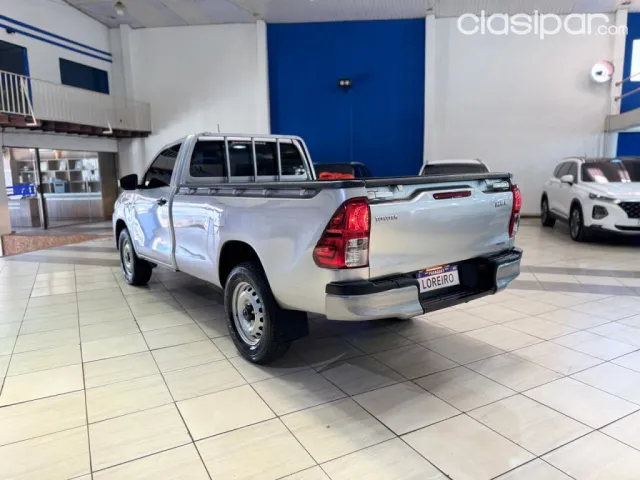 Toyota Hilux 2018 - foto 2