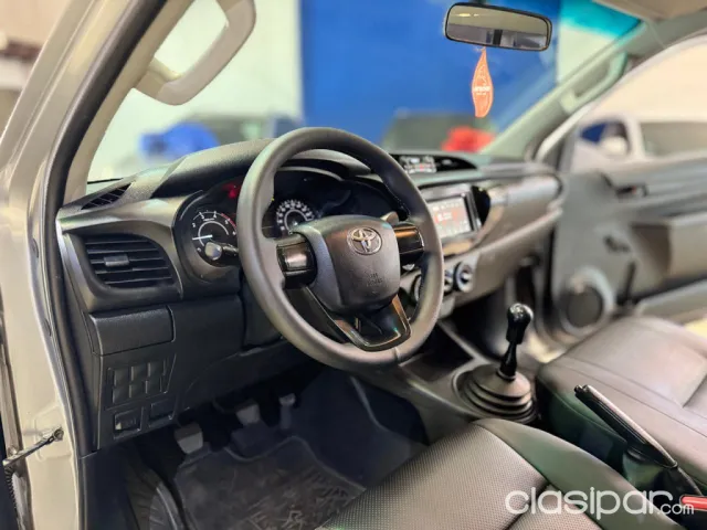 Toyota Hilux 2018 — foto 4