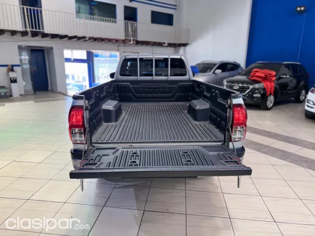 Toyota Hilux 2018 — foto 7