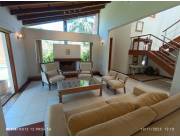 ALQUILO CASA AMOBLADA CON PISCINA EN CONDOMINIO, BO. YCUA SATI