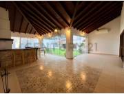 VENDO HERMOSA PROPIEDAD, ZONA MOLAS LOPEZ