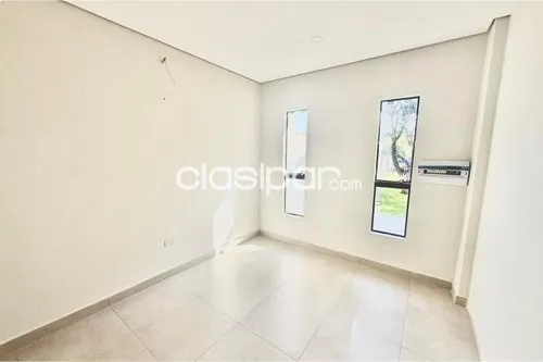 EN VENTA CHALET A ESTRENAR EN CAPIATÁ — foto 3