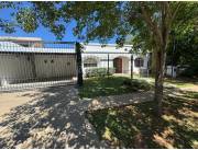 Casa 3 Habitaciones, escritorio y piscina Los Laureles