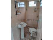 VENDO HERMOSA QUINTA CON PISCINA EN ITAUGUÁ