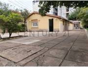 VENDO CASA EN ASUNCIÓN, B° SAN VICENTE