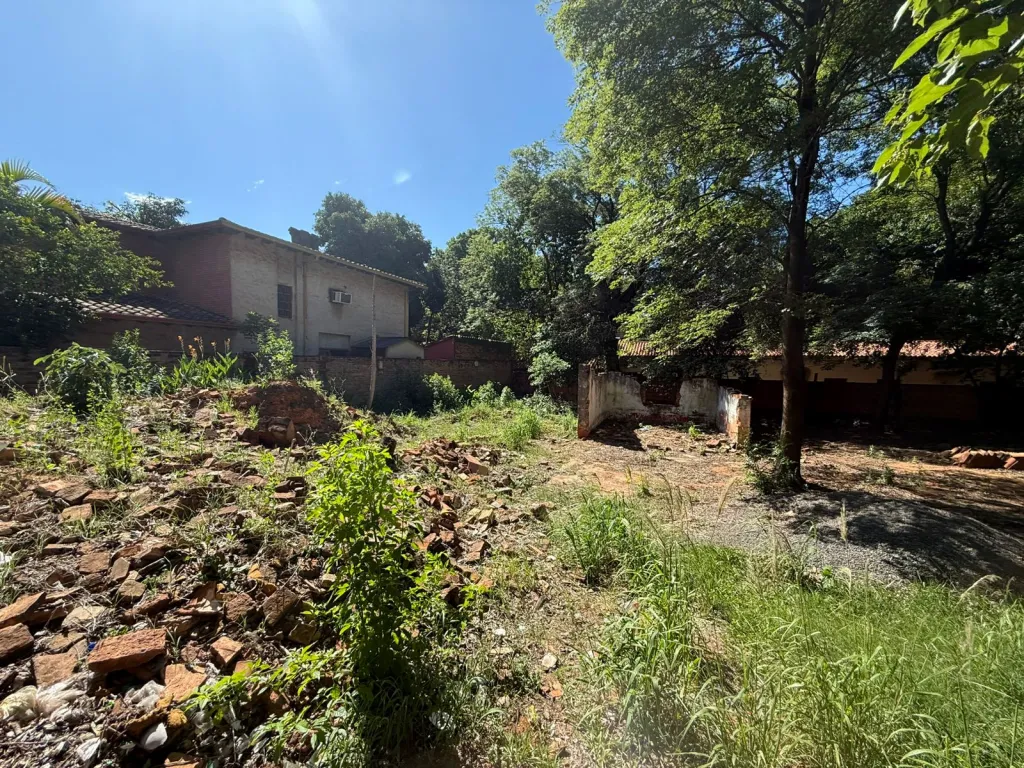 VENDO HERMOSO Y AMPLIO TERRENO EN SAN LORENZO, ZONA CRESR — foto 3