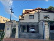 VENDO DUPLEX DE 4 DORMITORIOS EN BARRIO MADAME LYNCH/MBURUCUYA, ASUNCIÓN