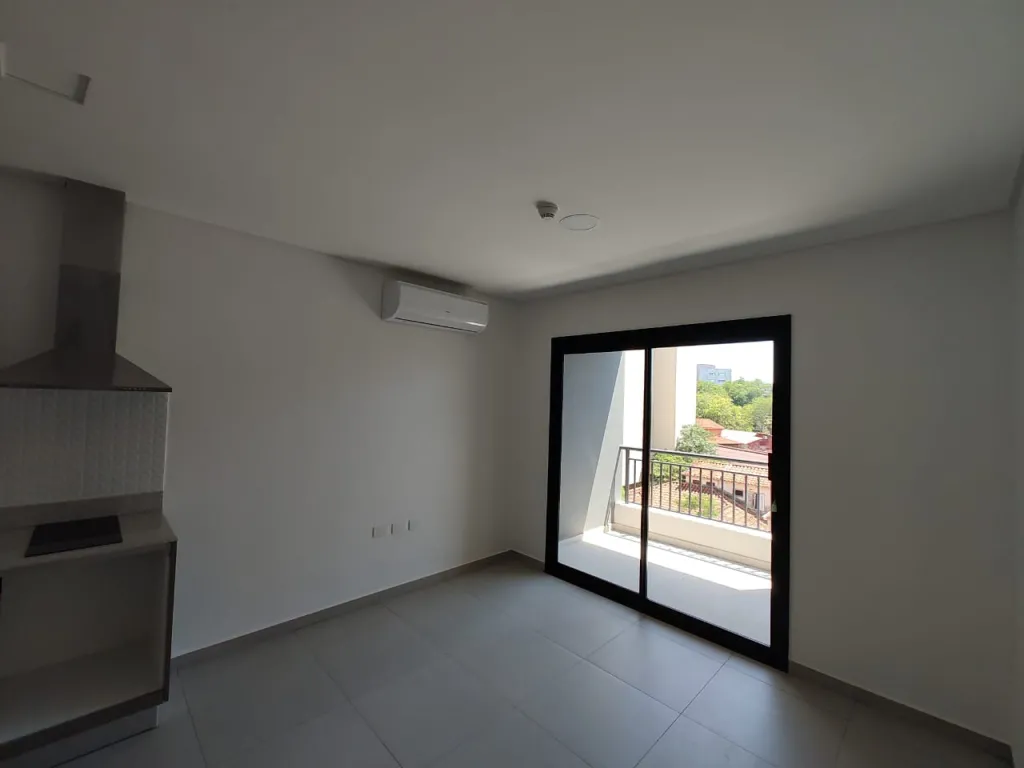 VENDO DEPARTAMENTO 1 DORMITORIO EN EDIFICIO INNOVA LAS MERCEDES ASUNCION — foto 2