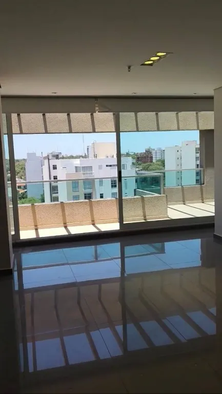 ALQUILO EXCLUSIVO PENTHOUSE 3 DORMITORIOS EN EDIFICIO PLATINUM II — фото 3