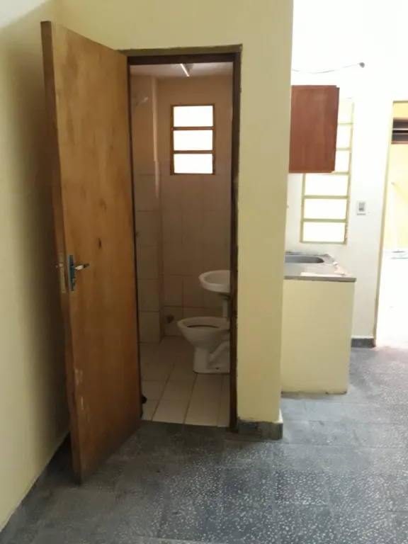 Alquilo pieza con baño privado. Zona del Mercado 4 — фото 3