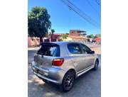 Tolyota Vitz Rs 2003 ht