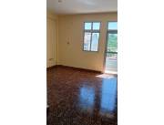 ALQUILO DPTO DE 1 AMBIENTE EN EL CENTRO DE SAN LORENZO