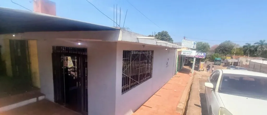 Terreno comercial en venta — foto 3