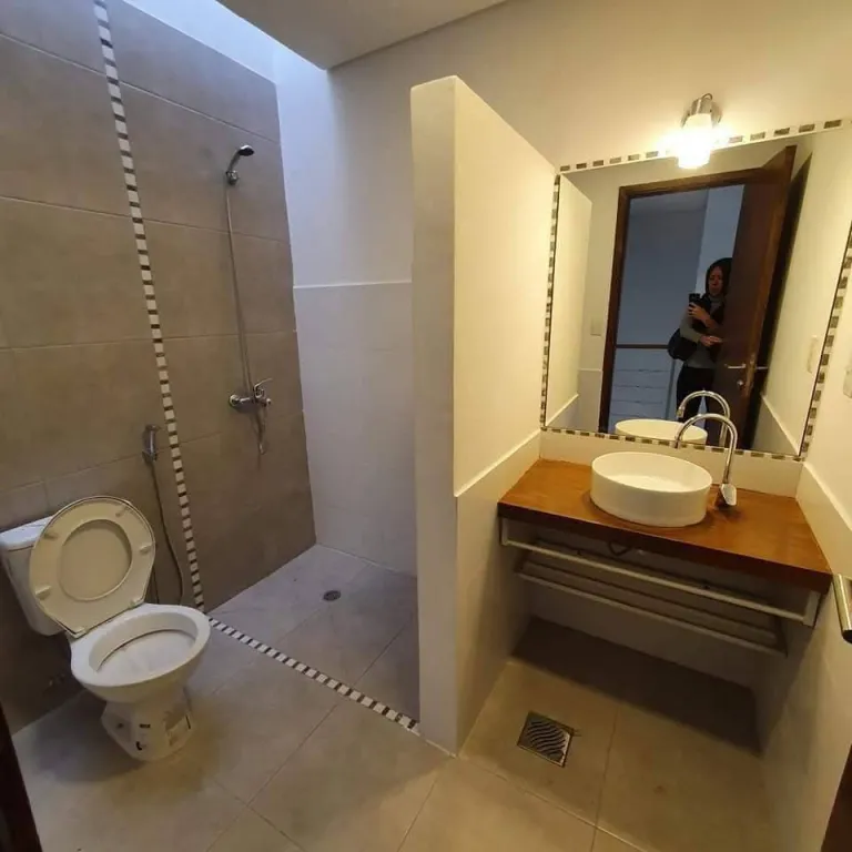 Alquilo duplex en condominio — foto 3