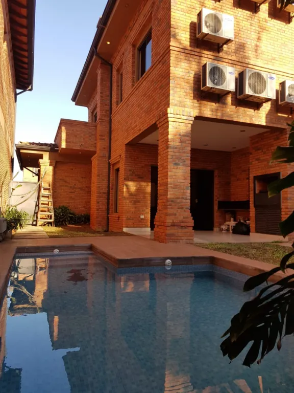 CASA EN BARRIO CERRADO LAGUNA GRANDE PINEDO — foto 2