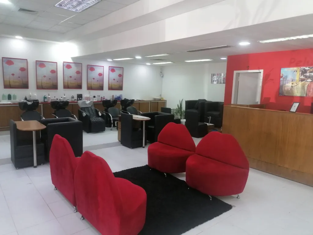 VENDO Llave del Salón de Belleza Dalí. Acceso Sur Tres Bocas — foto 3