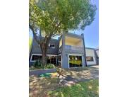 ALQUILO RESIDENCIA SEMI AMOBLADA 2 DORMITORIOS EN LUQUE