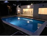 Vendo Casa a Estrenar en San Bernardino a 1 cuadra de la AV. Guillermo NEUMAN