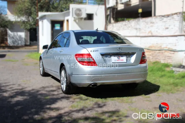 Mercedes-Benz C 220 2011 — foto 3