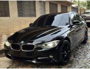 BMW SERIE 3 F30 IMPECABLE NAFTERO TWIN TURBO AUTOMÁTICO RECIBO VEHÍCULOS