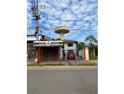 EN VENTA CASA CON SALON COMERCIAL EN HEROES DEL CHACO EN LUQUE ID 37411