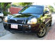 VENDO HYUNDAI TUCSON AÑO 2006 DIESEL AUTOM AIRE FULL INTERIOR CUERO LLANTAS DEPORTIVAS!!!