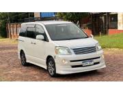 Toyota Noah 2005 ri