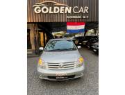 TOYOTA IST AÑO 2005 REAL AUTOMATICO COLOR GRIS PLATA A TRANSFERIR