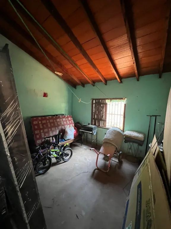 VENDO HERMOSA CASA EN CAPIATA RUTA 1 POSTA YVYCUA — foto 2