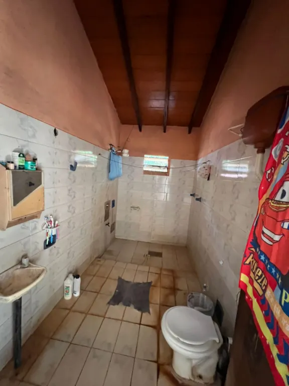 VENDO HERMOSA CASA EN CAPIATA RUTA 1 POSTA YVYCUA — foto 3