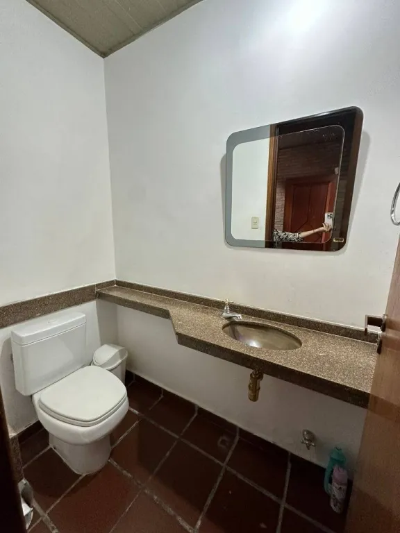 ALQUILO DÚPLEX EN EXCELENTE UBICACIÓN – LAS LOMAS — photo 3