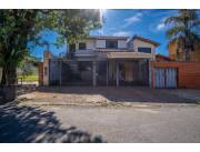 Residencia en venta - Barrio Sajonia