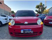 Toyota sienta año 2006