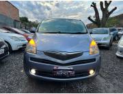 Toyota ractis año 2005